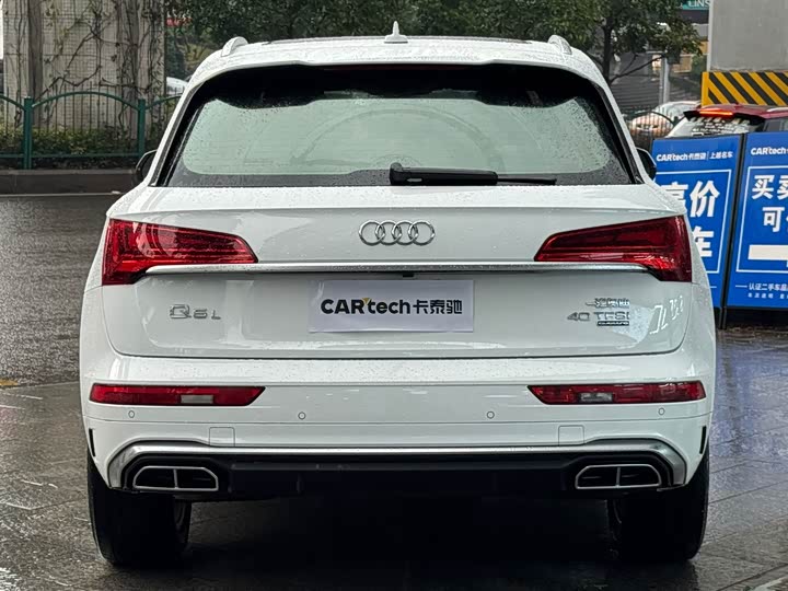 Фото 5 - Audi Q5L