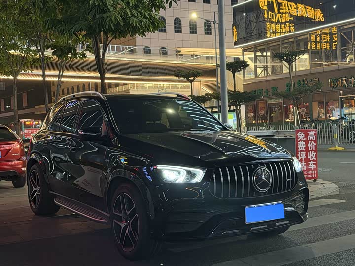 Фото 3 - Mercedes-Benz GLE-Class AMG