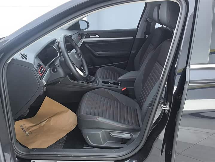 Фото 9 - Volkswagen Lavida