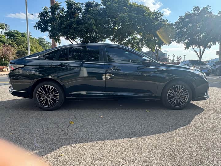 Фото 4 - Dongfeng Aeolus Yixuan Max