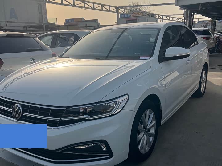 Фото 1 - Volkswagen Bora