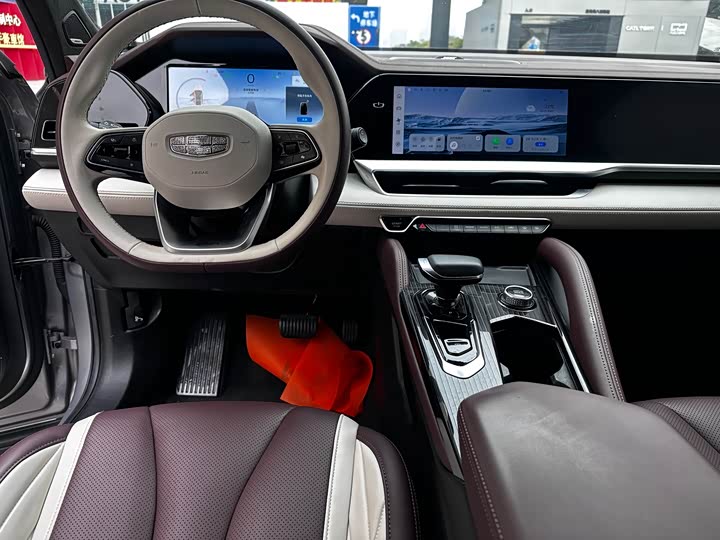 Фото 5 - Geely Monjaro