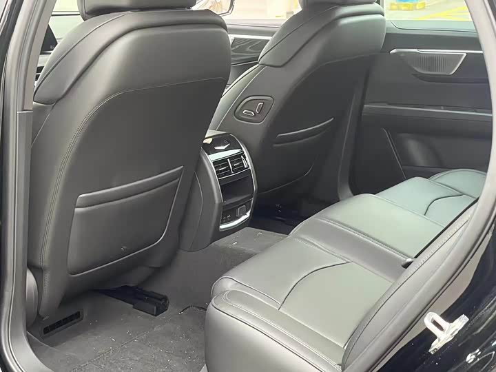 Фото 5 - Cadillac CT6