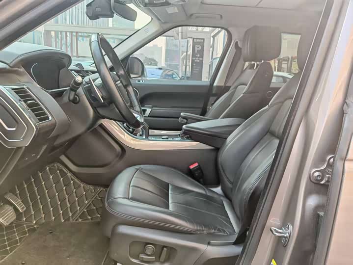 Фото 4 - Land Rover Range Rover Sport