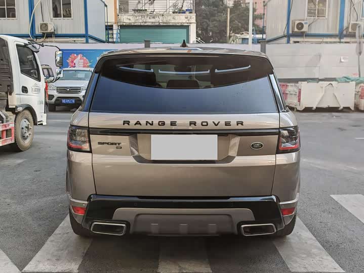 Фото 9 - Land Rover Range Rover Sport