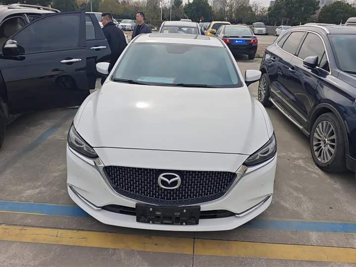 Фото 2 - Mazda Atenza