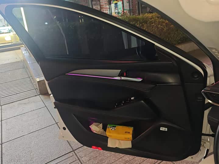 Фото 7 - Mazda Atenza