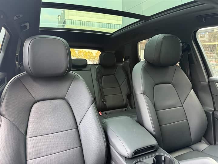 Фото 9 - Porsche Cayenne