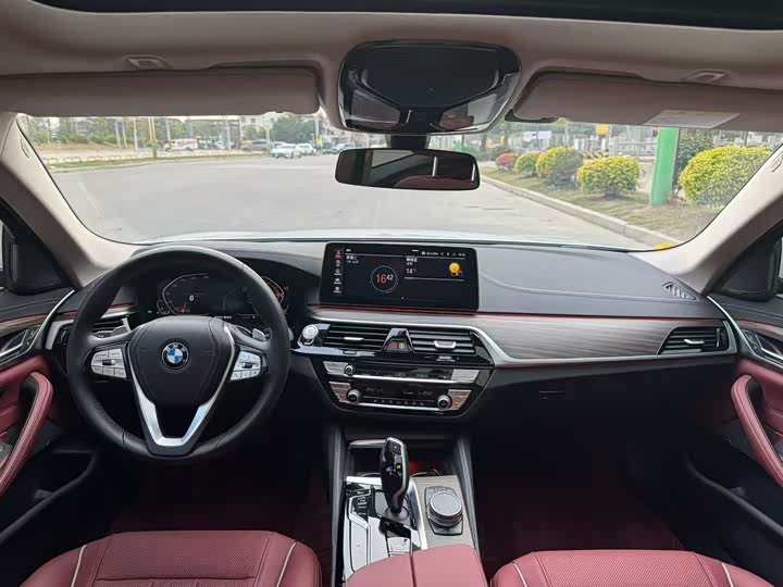 Фото 4 - BMW 5 Series