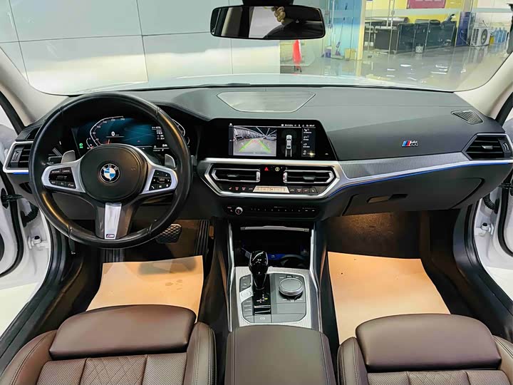 Фото 9 - BMW 3 Series