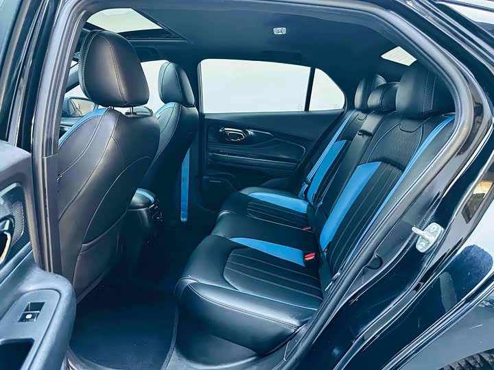 Фото 4 - GAC Trumpchi Empow R