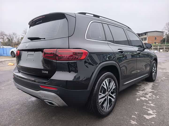 Фото 5 - Mercedes-Benz GLB-Class