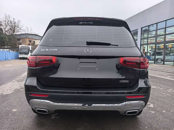 Фото 6 - Mercedes-Benz GLB-Class