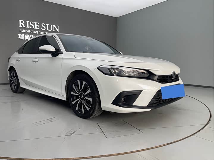 Фото 3 - Honda Civic