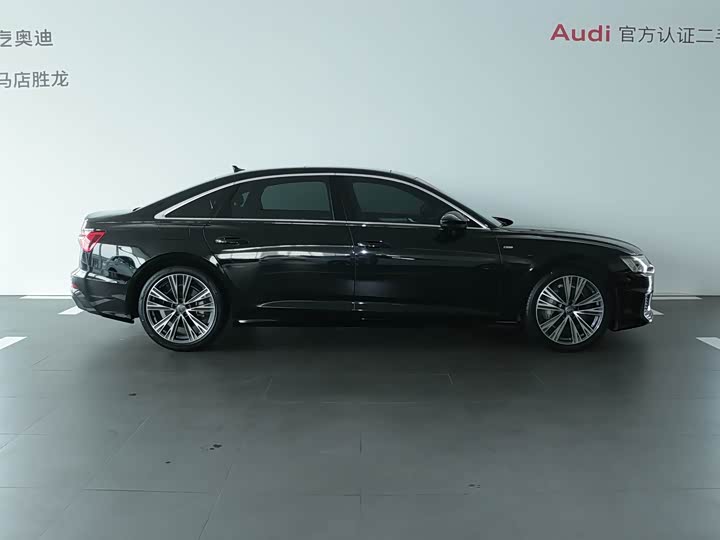 Фото 3 - Audi A6L