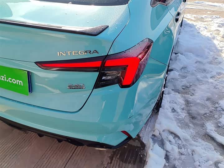 Фото 8 - Honda Integra
