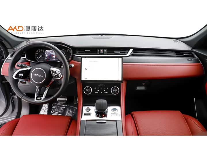 Фото 5 - Jaguar F-Pace