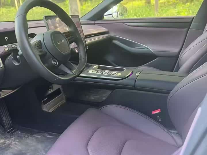 Фото 4 - Xiaomi SU7