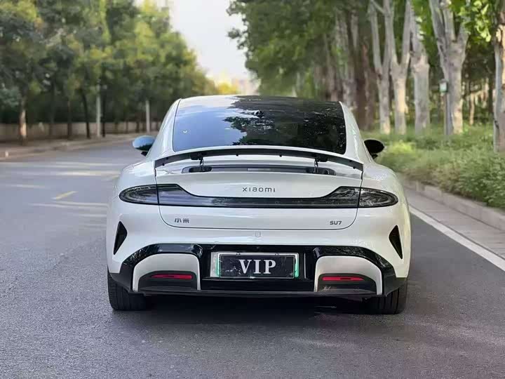 Фото 8 - Xiaomi SU7