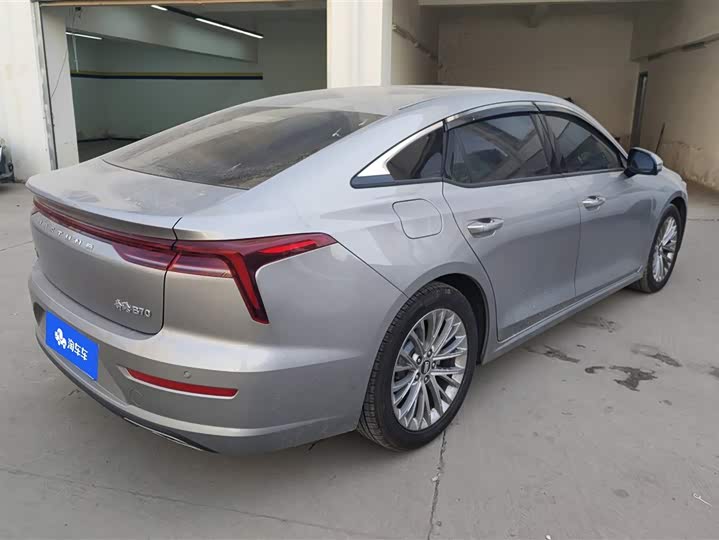 Фото 3 - Bestune B70