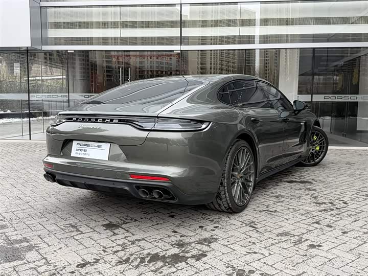 Фото 4 - Porsche Panamera Hybrid