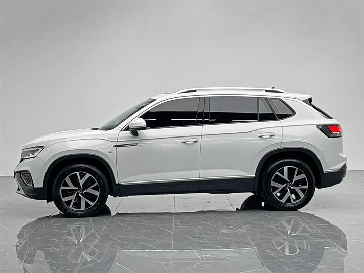 Фото 3 - Volkswagen Tayron