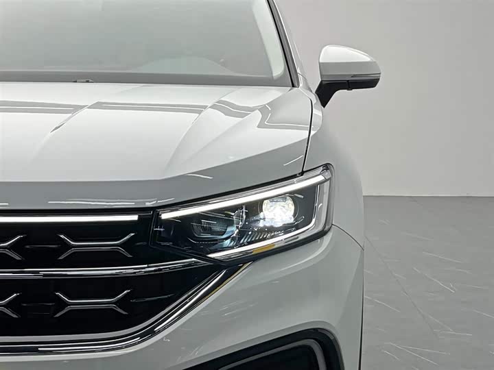 Фото 9 - Volkswagen Tayron