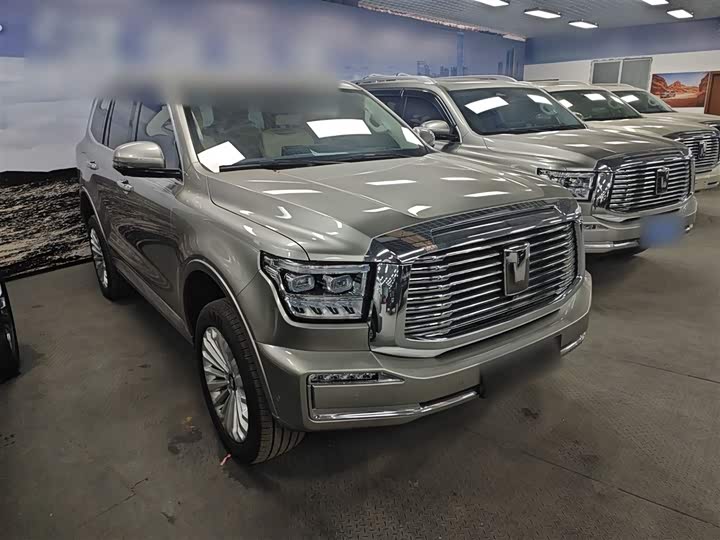 Фото 4 - Tank 500 Hybrid