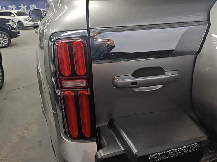 Фото 8 - Tank 500 Hybrid