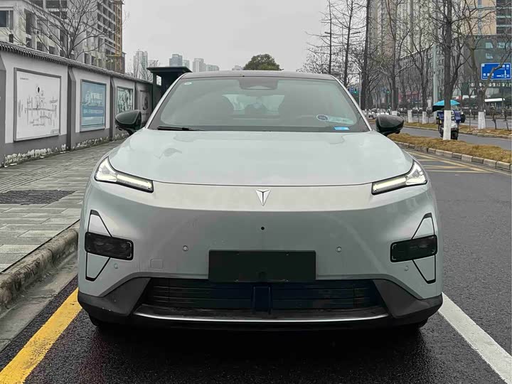 Фото 2 - Changan Deepal S05