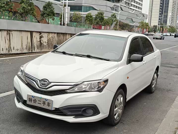 Фото 1 - BYD F3