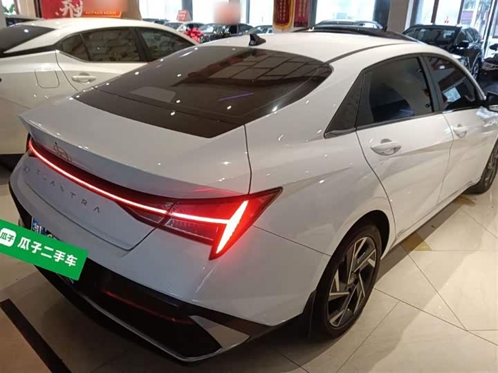 Фото 7 - Hyundai Elantra N line