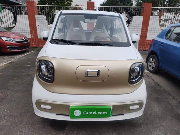 Фото 3 - Bestune Pony