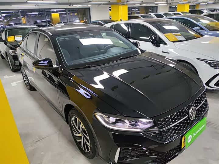 Фото 4 - Volkswagen Lavida