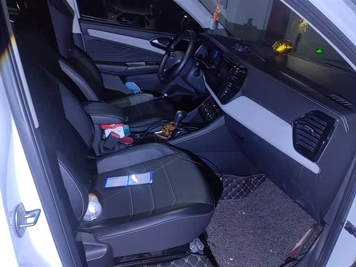 Фото 8 - Jetta VS7