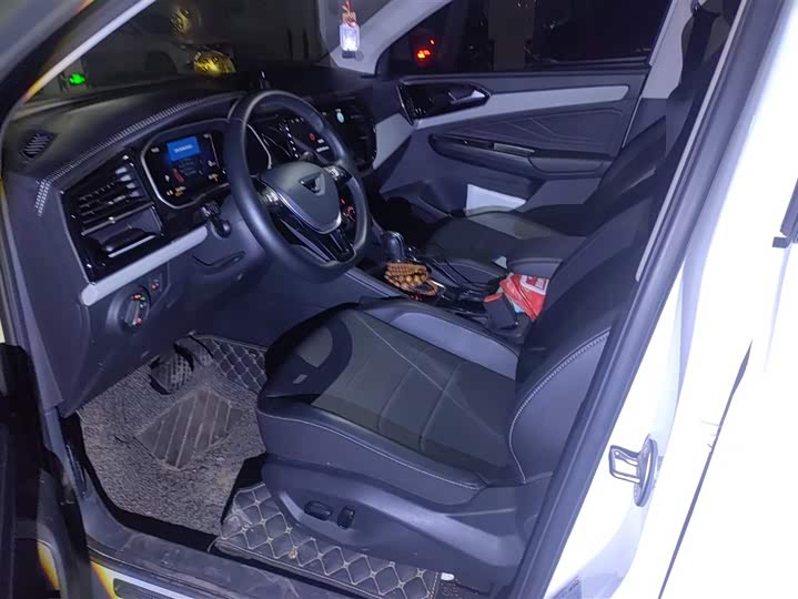 Фото 9 - Jetta VS7