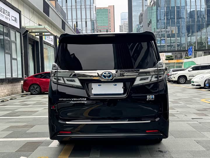 Фото 6 - Toyota Vellfire