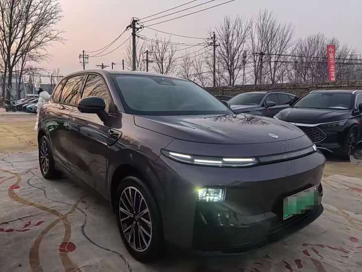 Фото 1 - Leapmotor B10