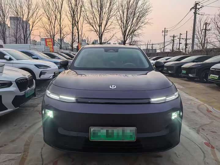 Фото 2 - Leapmotor B10