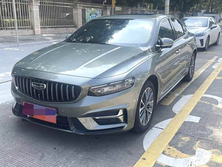 Фото 1 - Geely Preface