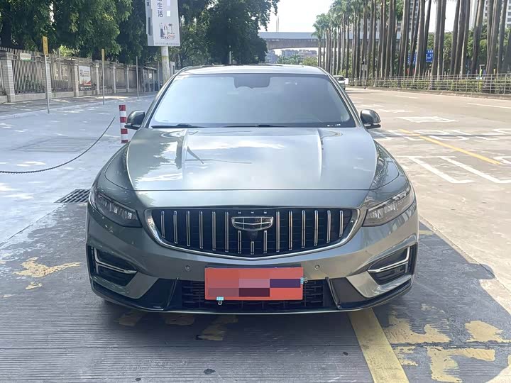 Фото 2 - Geely Preface