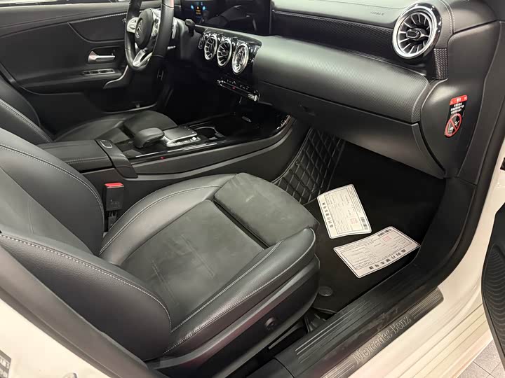 Фото 4 - Mercedes-Benz A-Class