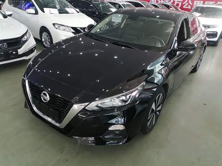 Фото 2 - Nissan Teana