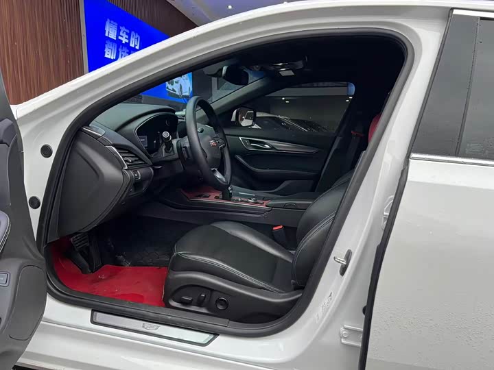 Фото 4 - Cadillac CT5