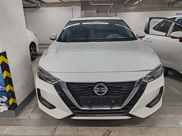 Фото 3 - Nissan Sylphy