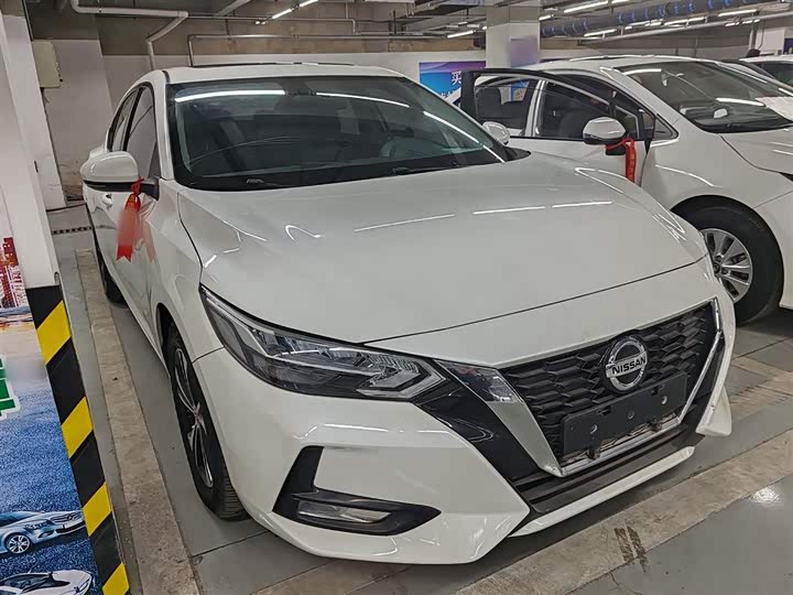 Фото 4 - Nissan Sylphy