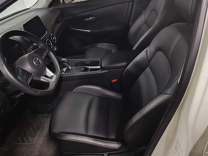 Фото 9 - Nissan Sylphy