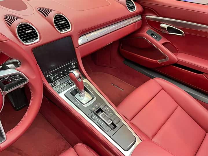 Фото 8 - Porsche 718