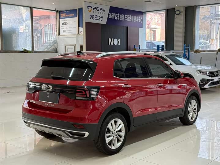 Фото 4 - Volkswagen T-Cross