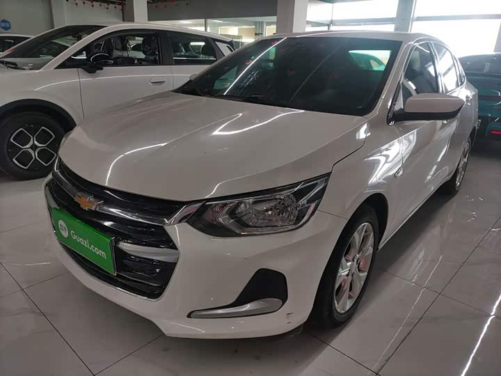 Фото 1 - Chevrolet Onix (Cavalier)